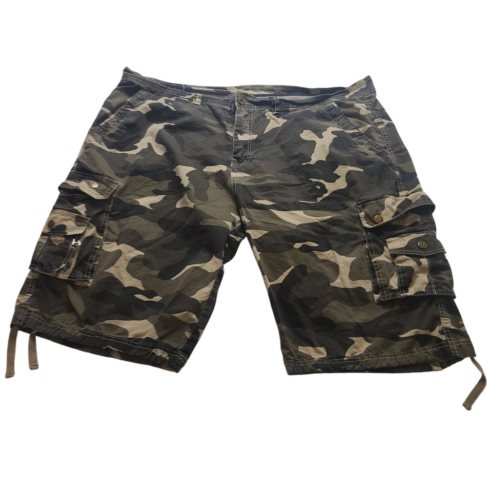 Men's Camouflage Cargo Shorts Size 44 Green Camo Multi Pocket Cotton Utility